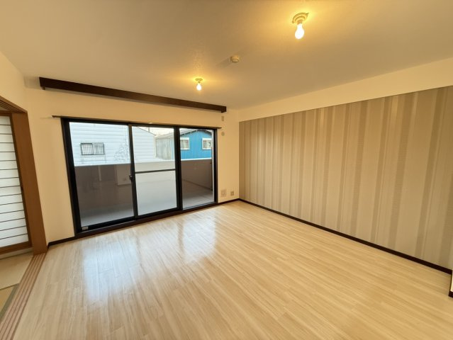 約15帖のＬＤＫです。