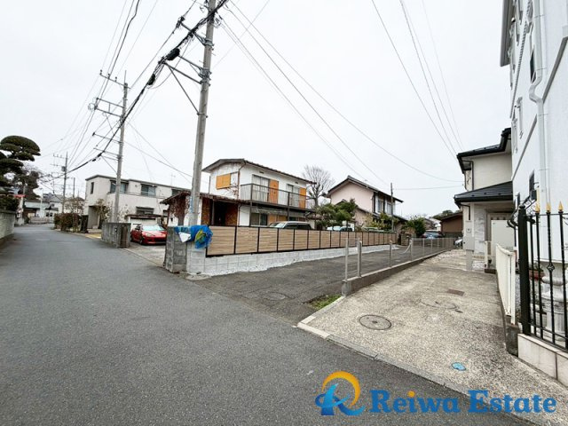 生活便利施設が徒歩10分圏内に揃い生活利便性も高い住環境★