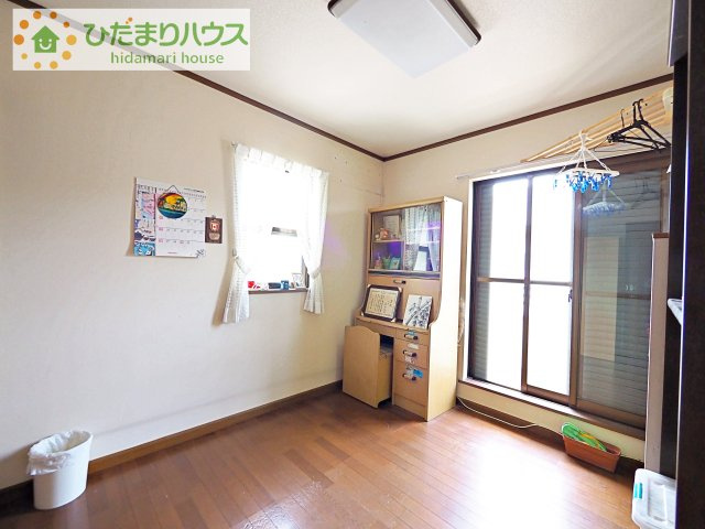 窓が多く、明るい空間を演出してくれます(*^^*)