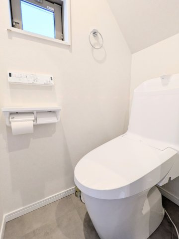 ～1階　トイレ写真～