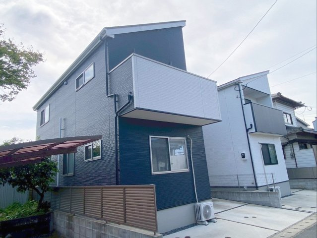 令和4年8月建築の築浅物件です！