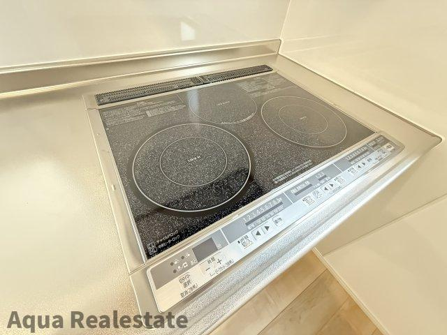 キッチンでお料理をお楽しみください