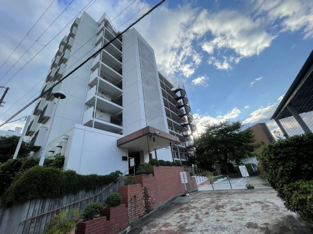 外観：327002110537