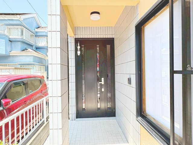 シンプルで使いやすい玄関です