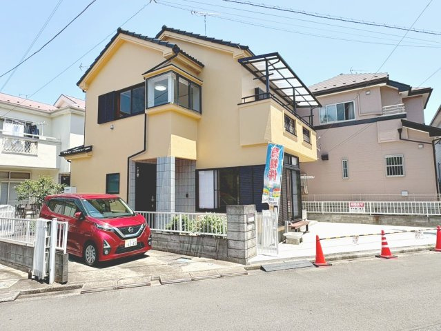 前面道路含む現地写真です