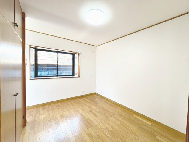 きれいな洋室です
