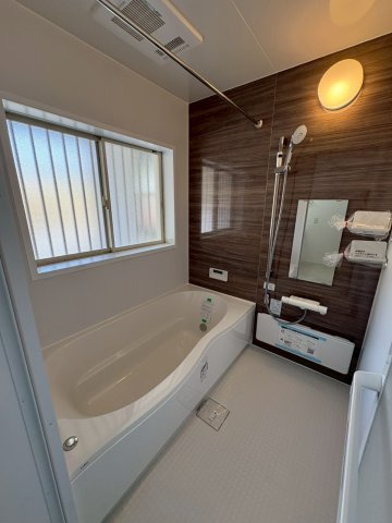 ゆったり過ごせるお風呂です