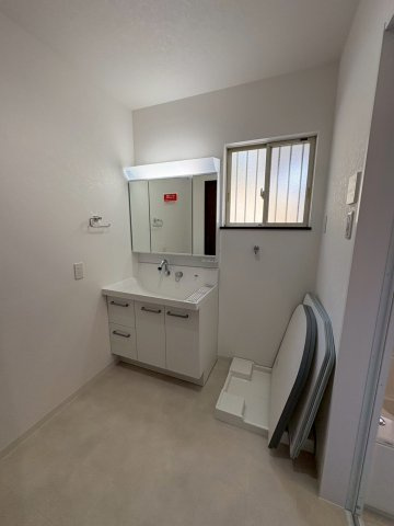 窓もあり換気良好です