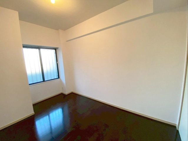 洋室（約5.2帖）