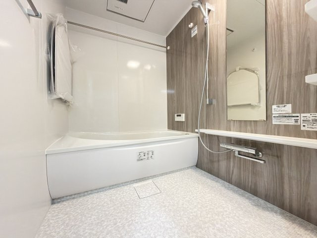 【新品】バスタイムを快適に浴室乾燥機・追焚機能など設備が充実！