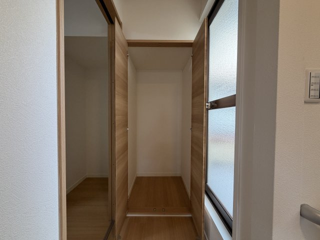 ウォークインクローゼット完備