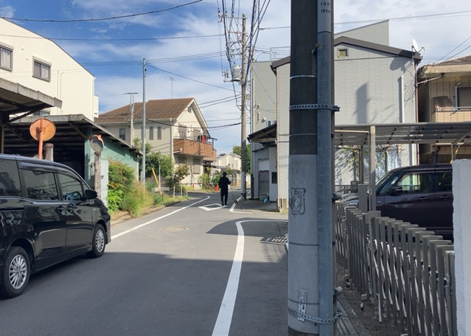 景色重視でお家選ぶをするとスーパーが遠い！学校が遠い！など生活をするうえで利便性で困ることもあります。まず一度現地を見学する際に、周辺の施設などがあるかを確認し、暮らし始めた後のことを想像しましょう。