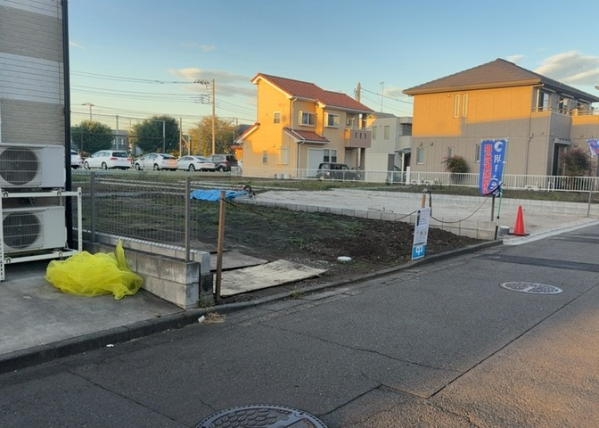物件の詳細については、現地を見てわかること以外に、役所や法務局などで調べないとわからないことがあります。そのため、現地に行く場合は、もしこの物件を買ったらどのような生活ができるかをイメージしましょう。