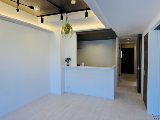 ～間接照明がオシャレな空間を演出～
