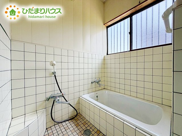 今日も1日お疲れでした。広いお風呂で疲れを癒してください。