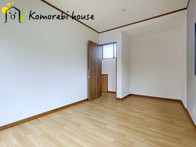使い勝手のいい寝室です