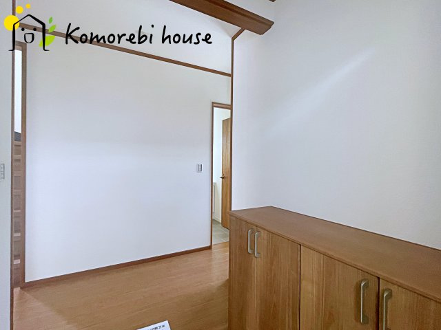 落ち着いた玄関です