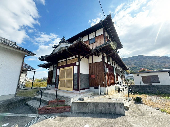 外観：334000224037