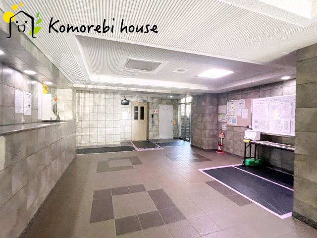 ロビーです