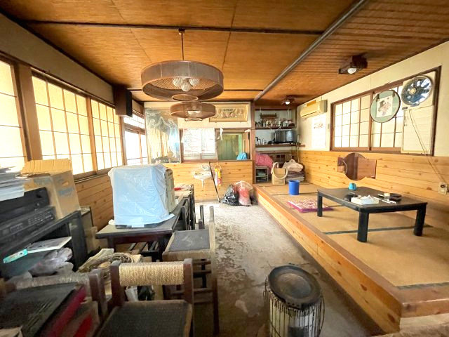 1Fは元々、店舗になります