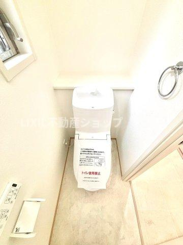 トイレスペースが1・2階にございますので、朝の混雑時に家族が分散して使用できます。