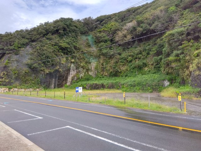近くに西伊豆温泉など日帰り温泉が多くあります。自然と共に癒しの時間が過ごせます。休日のリフレッシュになりますね。