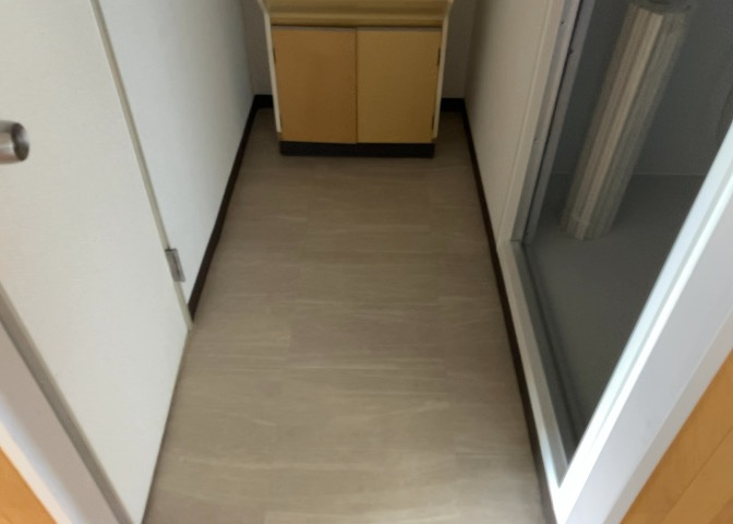洗面脱衣所は「体を綺麗に整える場所」という目的と役割を持っています。そして便利で使い勝手のいい「体を綺麗に整える場所」にするためには、配置や動線、照明や収納計画をしっかりと検討しておく必要があります。