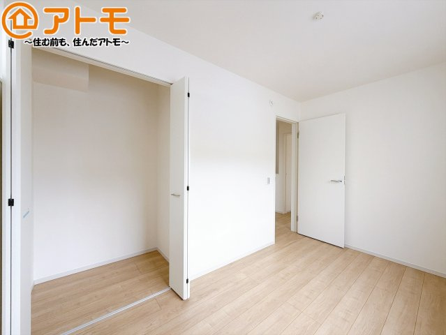 お子様のお友達が遊びに来た時も、子供部屋があると楽しく過ごせますね♪