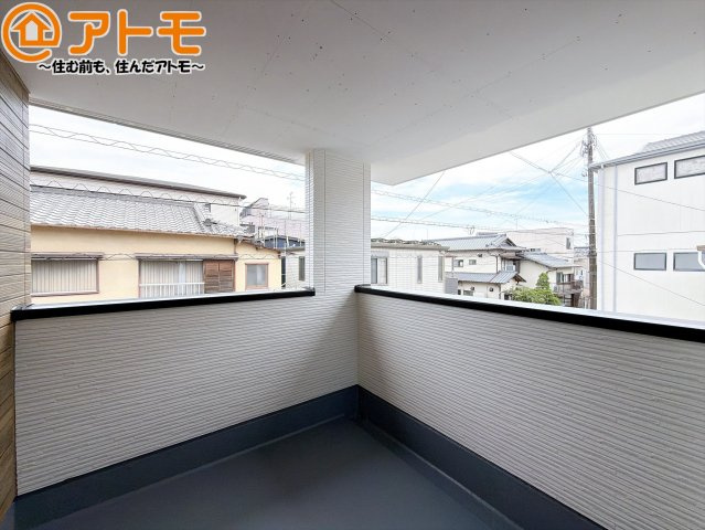 インナーバルコニーはお出かけ中の急な雨でも安心♪