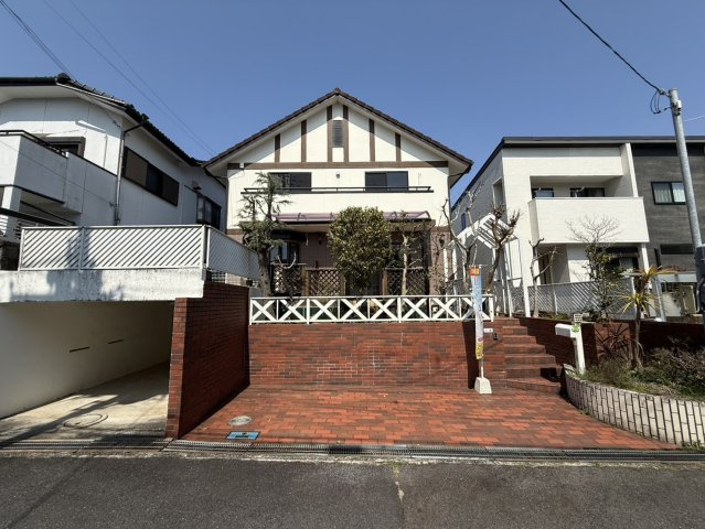 外観：325000120116