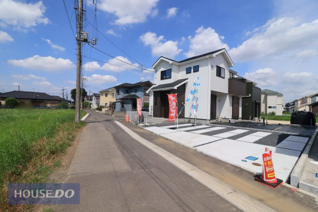 【前面道路】周辺環境は大切な要素。道幅や駐車など、ご確認ください。