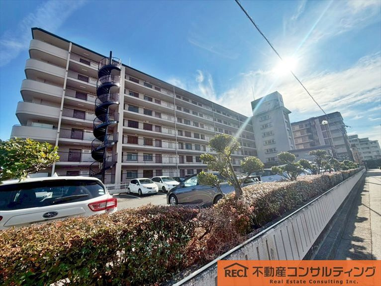 外観：328000621383