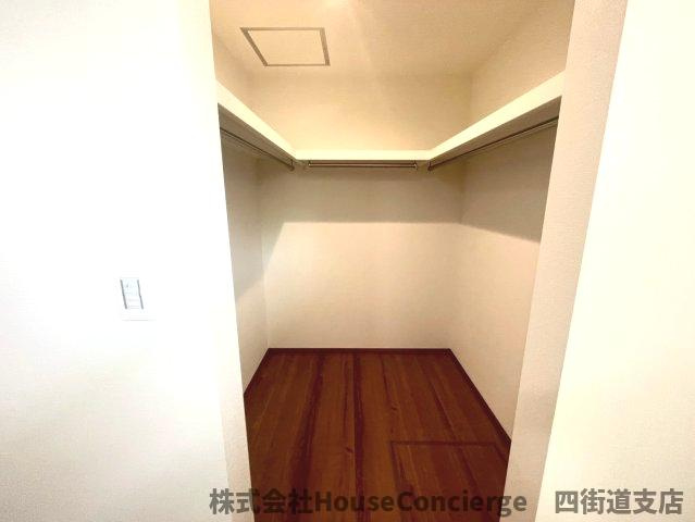 ものがきちんと収まることで、心も自然と整っていく。そんな小さな心地よさが、暮らしを豊かにします