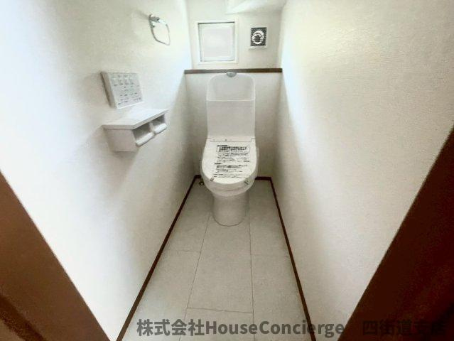 階ごとにトイレがあるから、朝の混雑とも無縁。家族みんなが、気持ちよく使える動線設計です