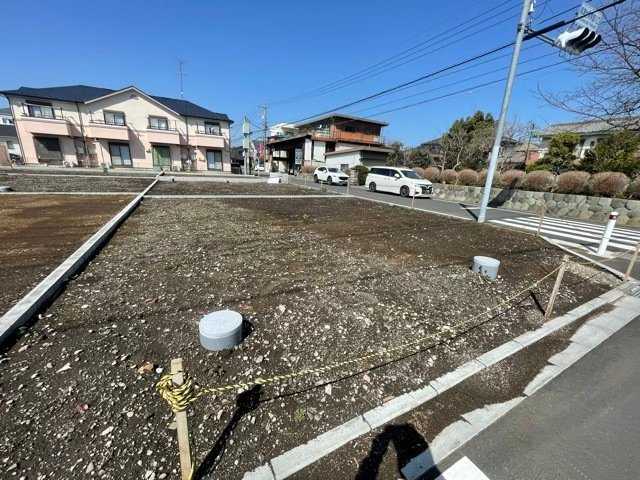 最寄り駅が近いなどの交通アクセスが良い土地だと暮らしやすいですよね。通勤・通学の観点から土地を選ぶことも大切です！自身や家族のライフワークからあったの物件を探しましょう！当社営業がお力になります！