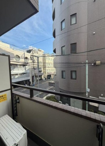 豊かな陽光に照らしだされる素敵な空間に感動すら覚えます。