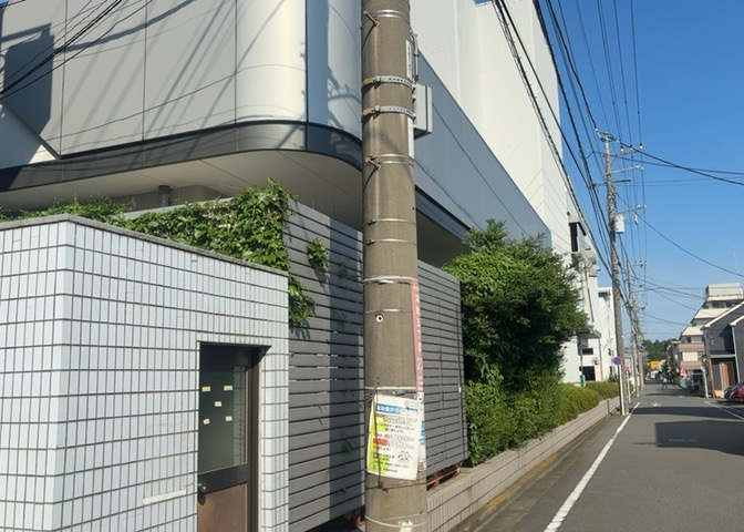 眺望の良さを楽しめるダイニングキッチンで家族団らんの時間を過ごしてはいかがでしょうか。バルコニーから見える景色を家族で眺める時間は、時間が経つのを忘れてしまいそうですね。是非、現地を見に行きましょう！