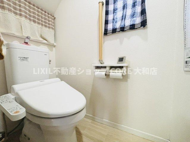 トイレスペースが1・2階にございますので、朝の混雑時に家族が分散して使用できます。