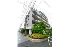 シャルマンコーポ松戸五香の外観