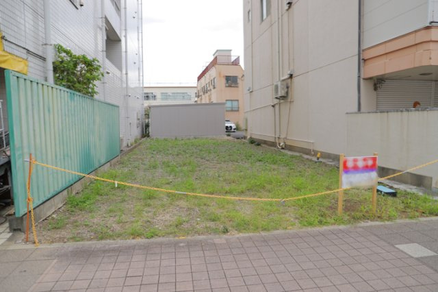 最寄り駅が近いなどの交通アクセスが良い土地だと暮らしやすいですよね。通勤・通学の観点から土地を選ぶことも大切です！自身や家族のライフワークからあったの物件を探しましょう！当社営業がお力になります！