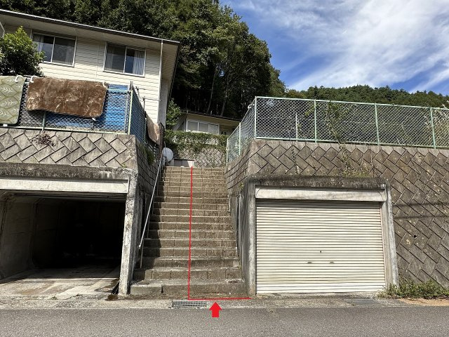 外観＋階段