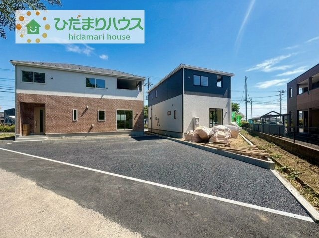マイホームなら駐車場代がかかりません！しかも、自宅の駐車場で洗車ができます！今までコイン洗車に行っていた手間も省けて、節約にもつながります(^^♪