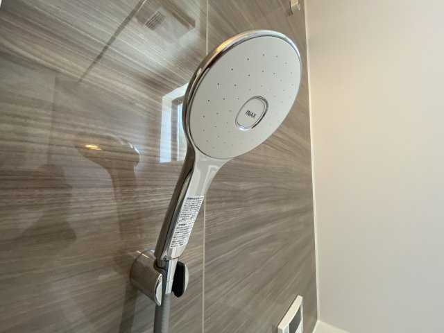 水圧があるのですすぐ時間も短くなりエコなシャワー