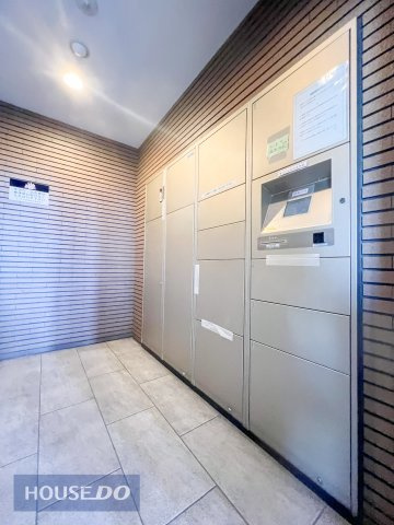 24時間いつでも荷物を受け取れるから、残業帰りや外出中でも安心。あなたの時間を大切にします。