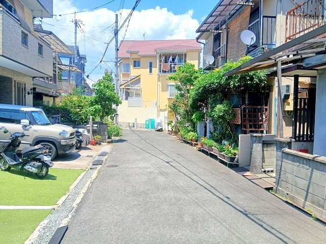前面道路含む現地写真