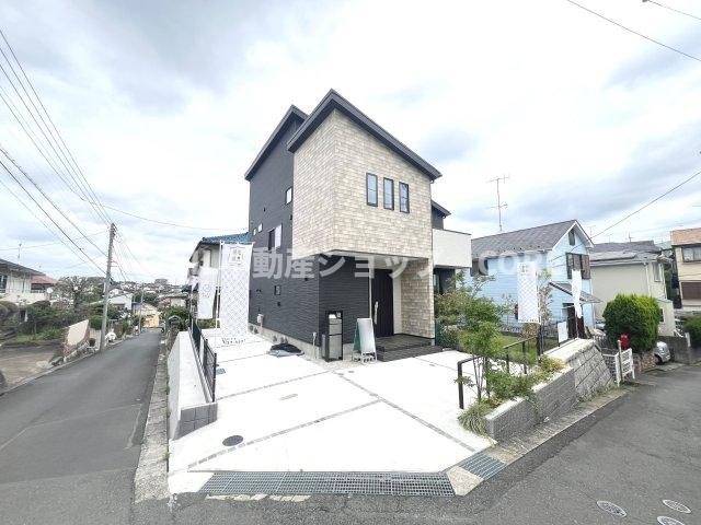 開放的な角地に立地し、陽当り・通風良好！いつでもお問い合わせください。