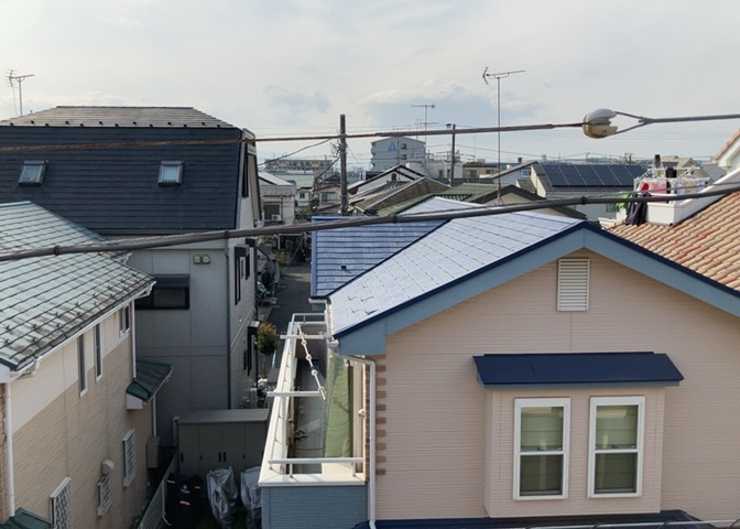 眺望を気にして物件を探す場合、前面に建物が建っていないか現地で確認しましょう！前面に建物があると景色はもちろん、日当たりや風通しにも影響が出てきます。住んだ時のことを想像しながら現地見学をしましょう。