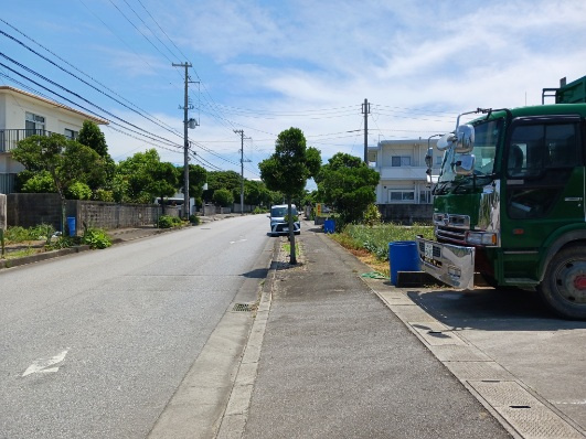 前面道路含む現地写真