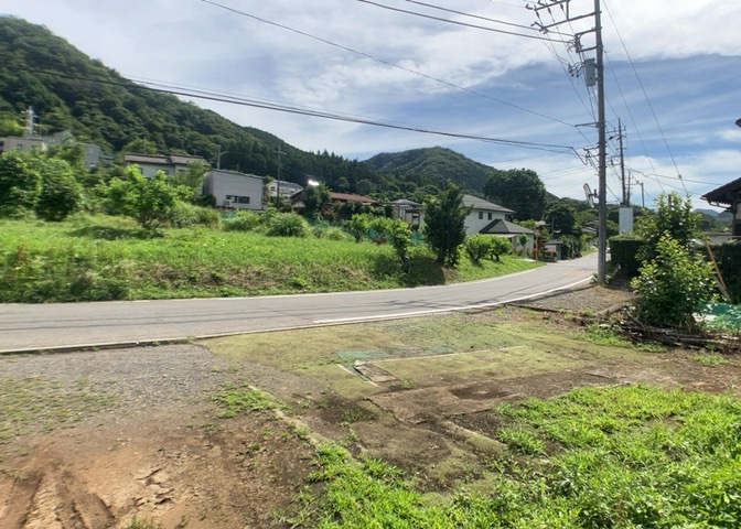 土地探しをしていると都市計画区域という言葉を目にすると思います。法律によって、都道府県知事や国土交通大臣が指定するエリアのことを指しており、都市計画区域は市街化区域と市街化調整区域に分けられています。