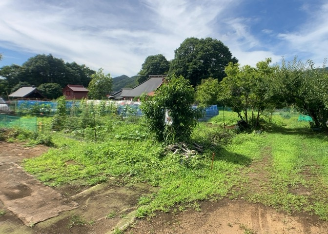 家を建てる前提で土地を探している場合、地盤の丈夫さは譲れない条件の一つです。地盤が脆弱だと追加工事が必要となります。また、過去に地盤沈下や液状化現象を起こした土地は、できるだけ避けた方がいいでしょう。